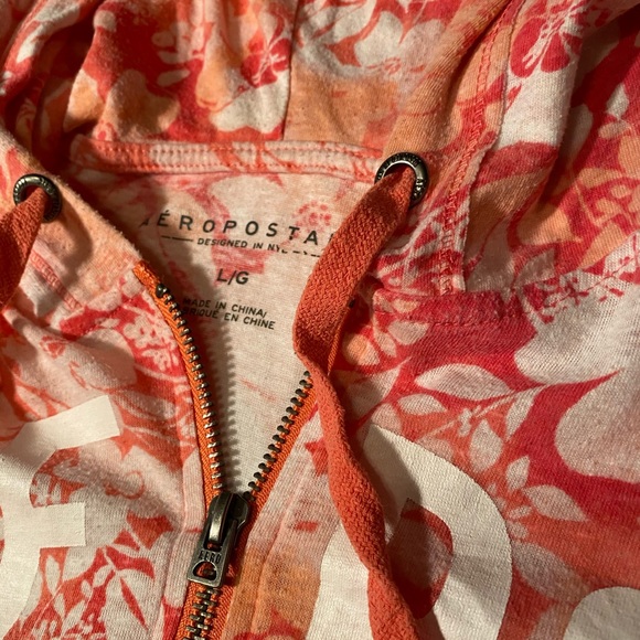 Aeropostale Hawaiian Floral Sweatshirt - Picture 2 of 2